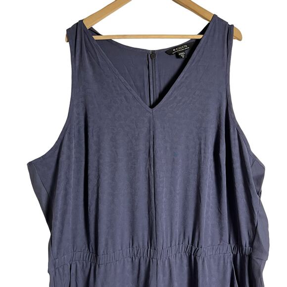 Athleta Brooklyn Textured Jacquard Leopard Medieval Violet Jumpsuit Size 26 - Picture 5 of 11